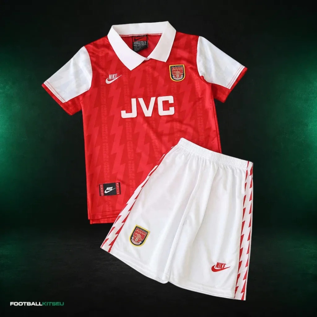 Arsenal FC Home Retro Kids Set 1993/94