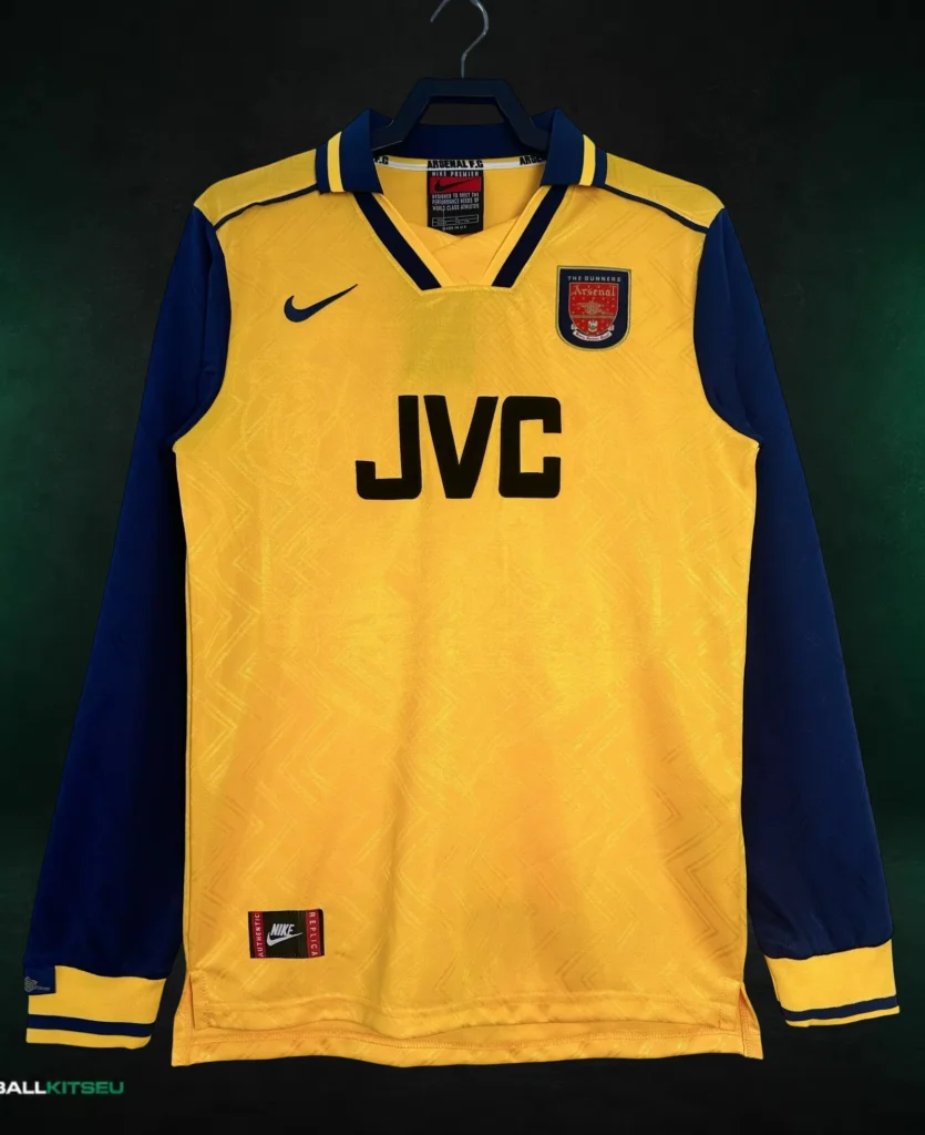 Arsenal FC Away Long Sleeve Retro Shirt Fan 1996/97