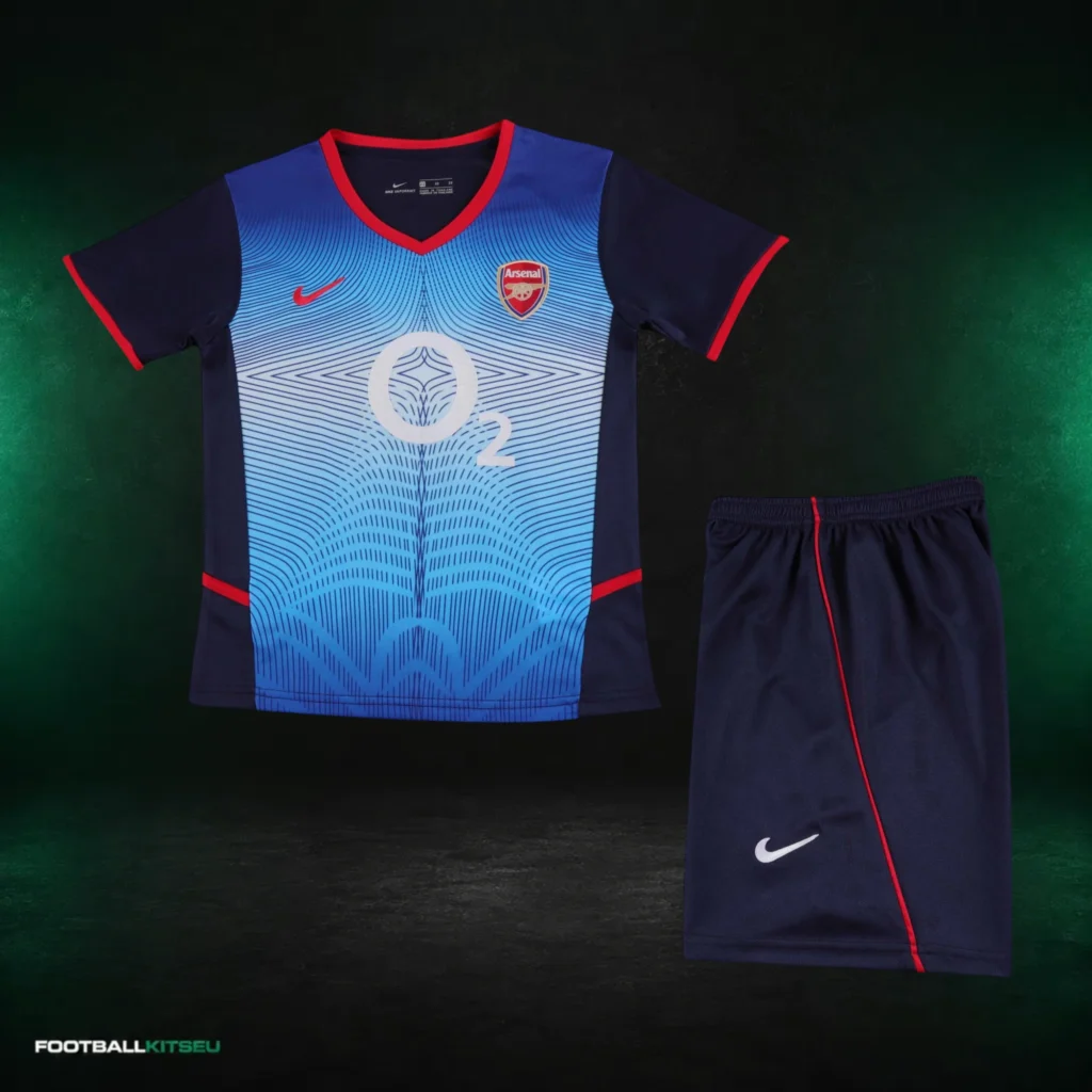 Arsenal FC Away Retro Kids Kit 2002/04