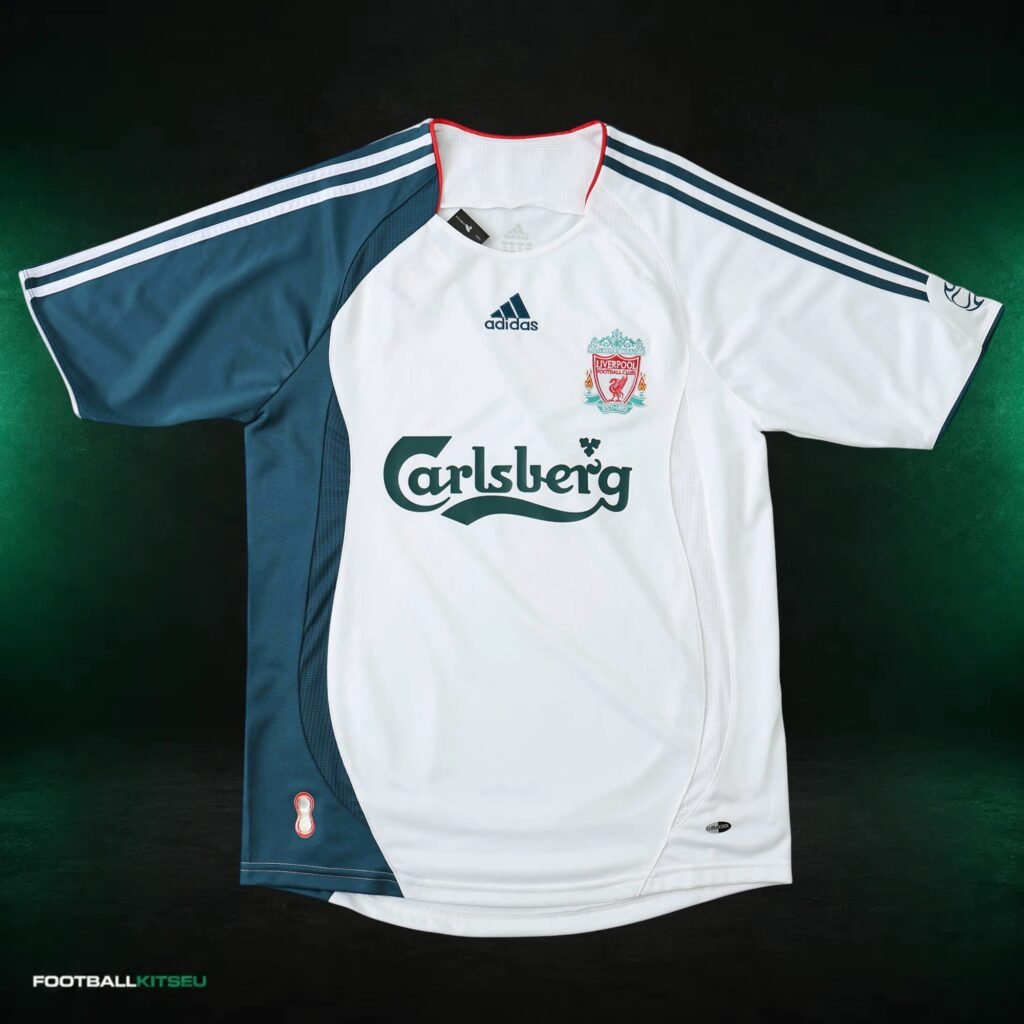 Liverpool Away Retro Shirt Fan 2006/08