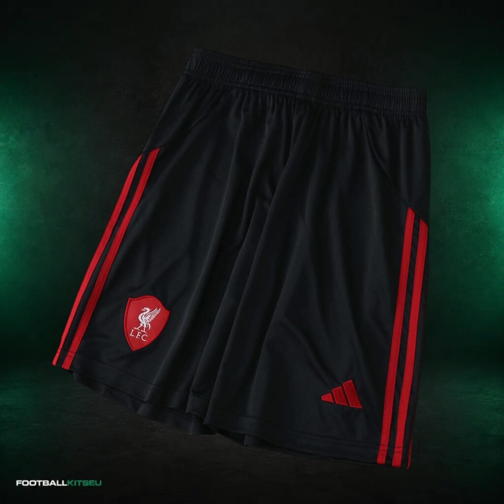 Liverpool Away Shorts Fan 2025/26