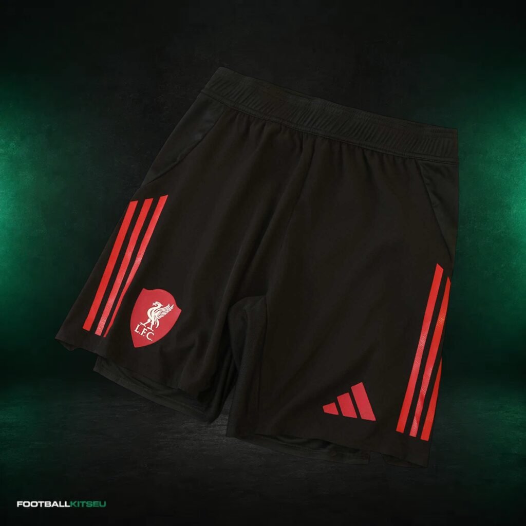 Liverpool Away Shorts Player 2025/26