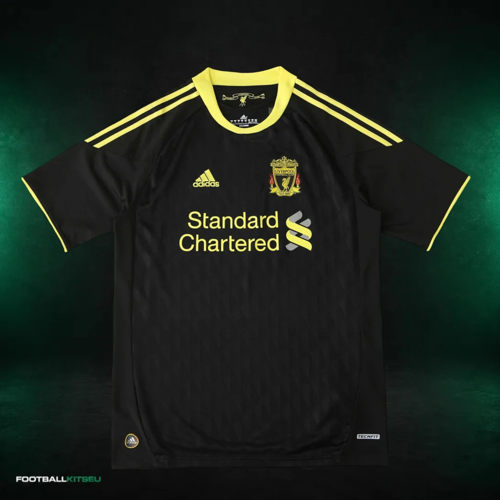 Liverpool Third Retro Shirt Fan 2010/11